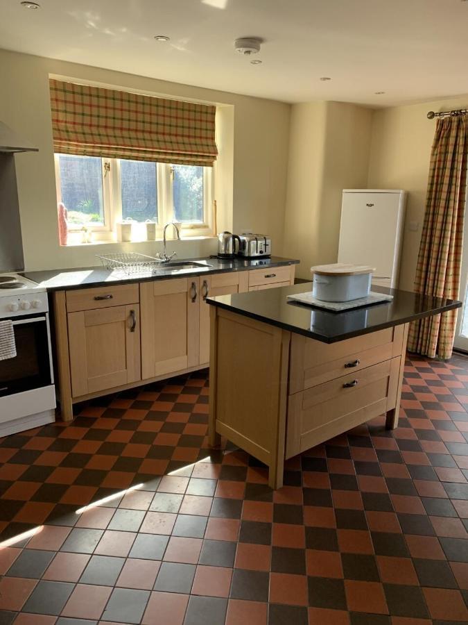 Thornton Manor - Holiday Cottages And Apartments Heswall Exteriér fotografie