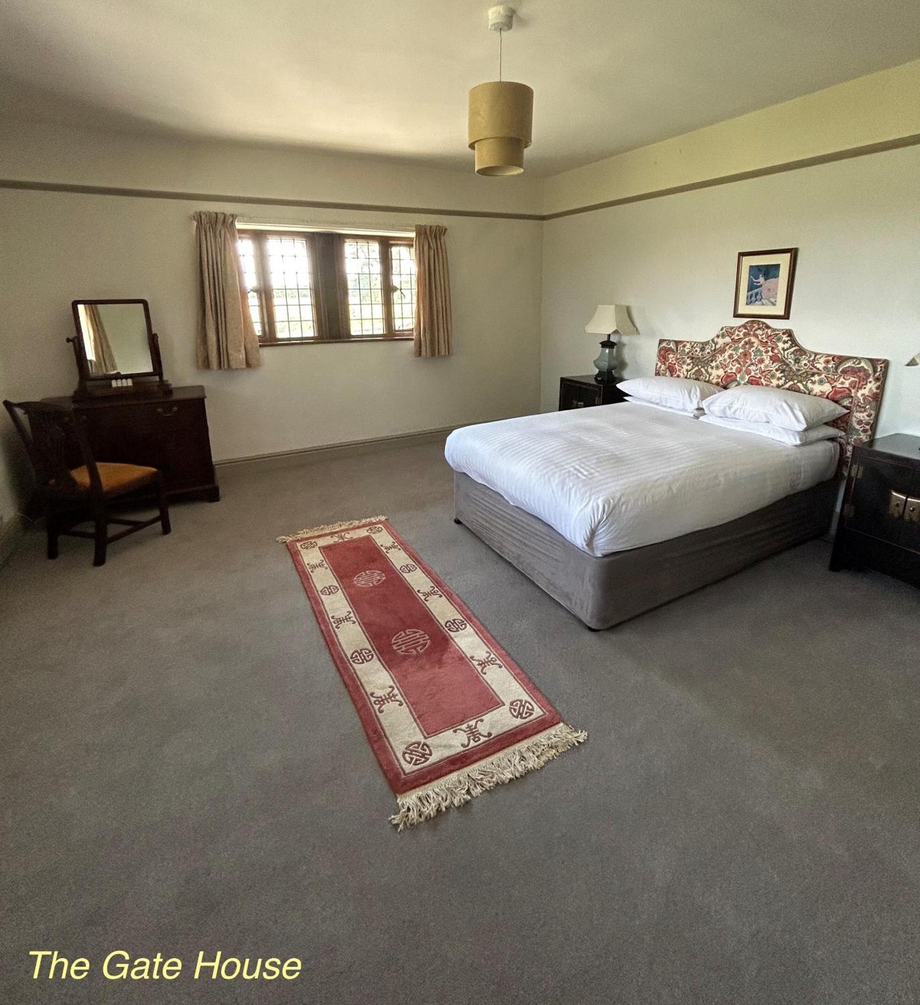 Thornton Manor - Holiday Cottages And Apartments Heswall Exteriér fotografie