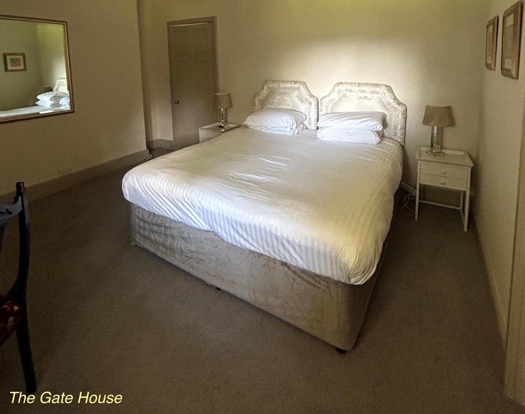 Thornton Manor - Holiday Cottages And Apartments Heswall Exteriér fotografie
